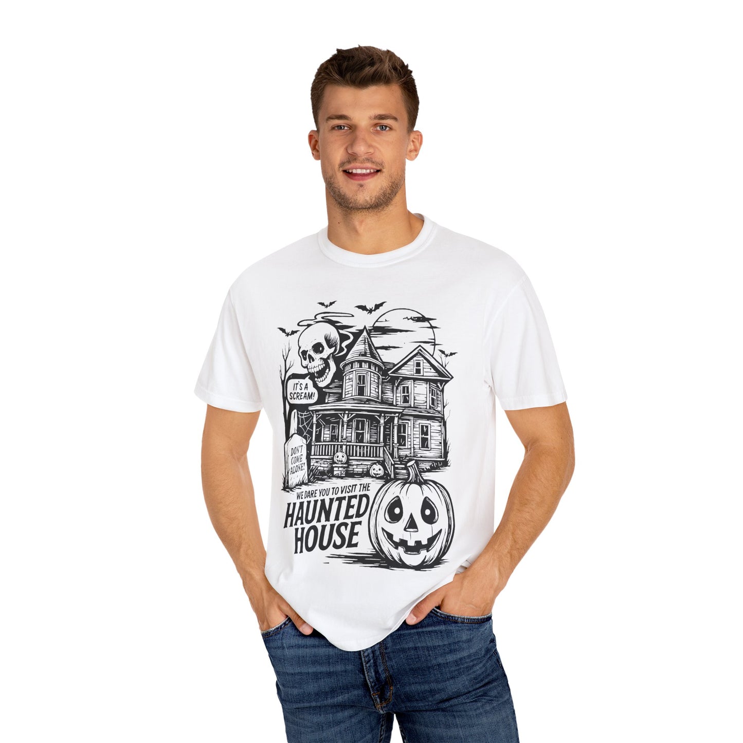 Spooky Haunted House T-shirt, Halloween Tee, Comfortable Graphic Shirt, Fall Festive Top, Unisex Horror Apparel, Ghostly Fun Wear