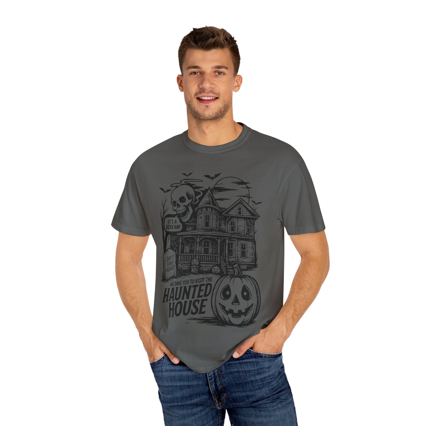 Spooky Haunted House T-shirt, Halloween Tee, Comfortable Graphic Shirt, Fall Festive Top, Unisex Horror Apparel, Ghostly Fun Wear